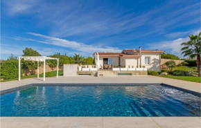 Awesome Home In Casarano With Kitchen Casarano